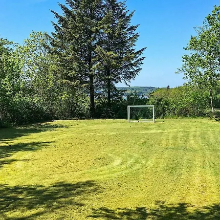 8 Person In Roslev-by Traum * 로슬레우